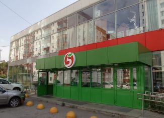 Продается торговая площадь, 1300 м2, Пермь, улица Нефтяников, 209, Индустриальный район