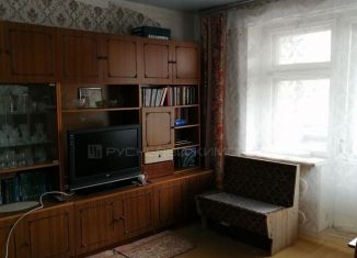 Продажа 2-ком. квартиры, 48.6 м2, Кирово-Чепецк, улица Победы, 5