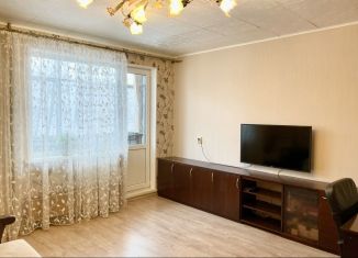 Продаю двухкомнатную квартиру, 43 м2, Екатеринбург, Ленинский район, улица Громова, 134к2