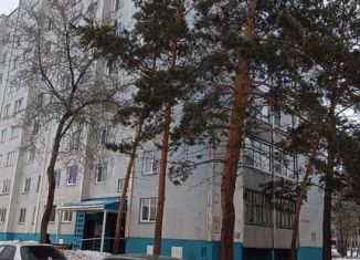 Продажа двухкомнатной квартиры, 51 м2, Сосновоборск, Солнечная улица, 11