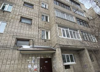 Двухкомнатная квартира на продажу, 50 м2, Рубцовск, проспект Ленина, 137