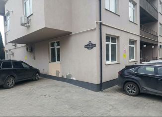 Квартира на продажу со свободной планировкой, 60 м2, Ялта, улица Красных Партизан, 14Б