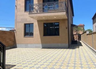 Продаю дом, 240 м2, село Верхневесёлое, Черновицкая улица, 51