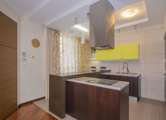 Продажа 3-комнатной квартиры, 150.9 м2, Екатеринбург, улица Сакко и Ванцетти, 99