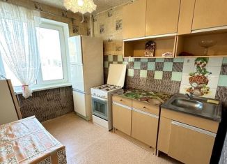 Сдается в аренду 2-комнатная квартира, 52 м2, Челябинская область, улица Завенягина, 1