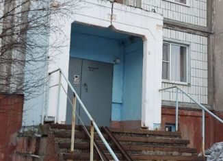 Однокомнатная квартира в аренду, 35 м2, Мурманск, улица Адмирала Флота Лобова, 42, Ленинский округ
