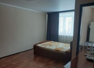 Сдам в аренду 1-комнатную квартиру, 32 м2, Альметьевск, улица Мусы Джалиля, 24