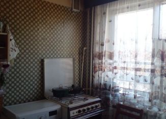 Продаю 2-комнатную квартиру, 47.3 м2, Ленинградская область, Сосновая улица, 2