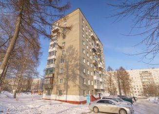 Продажа 3-комнатной квартиры, 60.5 м2, Новосибирск, улица Есенина, 25