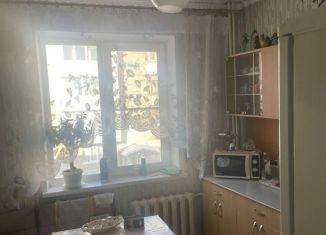Продается 2-комнатная квартира, 52.7 м2, Челябинская область, улица имени М.С. Урицкого, 17А