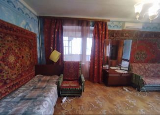 Продаю однокомнатную квартиру, 33 м2, Каменск-Шахтинский, Коммунистический переулок, 85