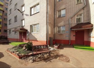 Продажа 3-комнатной квартиры, 97 м2, Новгородская область, Пестовская улица, 6
