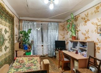 Продажа 2-комнатной квартиры, 40.4 м2, Тюмень, Комбинатская улица, 36, Калининский округ