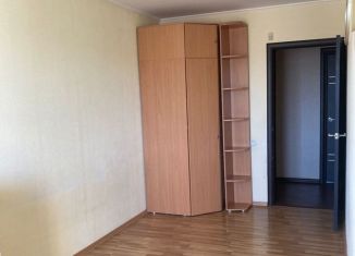 Продается трехкомнатная квартира, 58 м2, Саратовская область, улица имени В.И. Лебедева-Кумача, 72