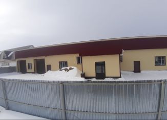 Продаю помещение свободного назначения, 600 м2, село Киргиз-Мияки, улица Губайдуллина, 142