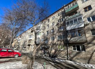 Продам 2-комнатную квартиру, 43 м2, Екатеринбург, улица Татищева, 68