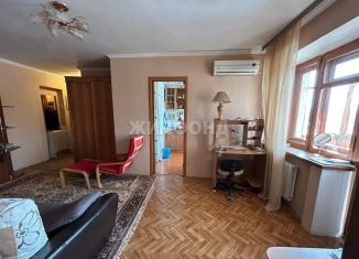 Продается двухкомнатная квартира, 44 м2, Самарская область, Коммунистическая улица, 85