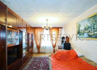Продаю трехкомнатную квартиру, 63.3 м2, Омская область, проспект Мира, 106А
