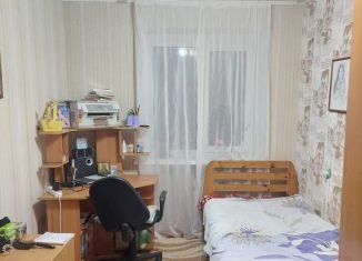 Продам 3-комнатную квартиру, 59 м2, Красный Сулин, улица Комарова, 3/1