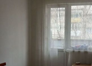 Продам трехкомнатную квартиру, 62 м2, Ростовская область, улица Штахановского, 17