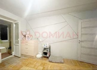 2-комнатная квартира на продажу, 48 м2, Новочеркасск, улица 26 Бакинских Комиссаров, 8