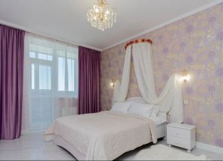 Продам 2-комнатную квартиру, 63 м2, Симферополь, улица Батурина, 113, Центральный район