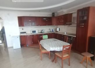 Продается четырехкомнатная квартира, 140 м2, Ставрополь, улица Мира, 460/3, микрорайон № 23