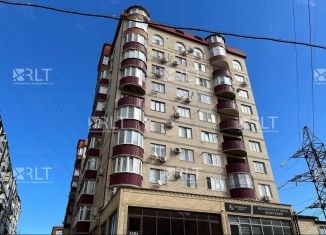 Продам многокомнатную квартиру, 210 м2, Дагестан, улица Богатырёва, 11В