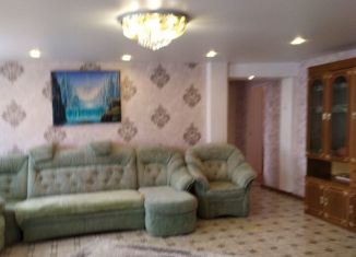 Трехкомнатная квартира в аренду, 72 м2, Кемеровская область, проспект Ленина, 71