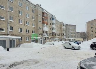Продажа трехкомнатной квартиры, 66 м2, Соликамск, Северная улица, 59