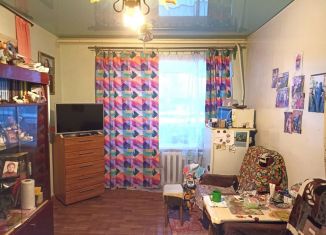 Продается 2-комнатная квартира, 38.7 м2, Кемеровская область, 2-я Кирпичная улица, 2