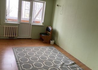 Сдается в аренду двухкомнатная квартира, 43 м2, Коломна, проспект Кирова, 50А