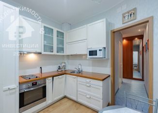 Продается 3-комнатная квартира, 61.4 м2, Петрозаводск, улица Зайцева, 53