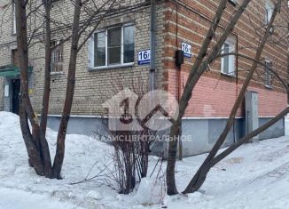 Продажа трехкомнатной квартиры, 42.2 м2, Новосибирская область, улица Столетова