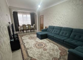 Продажа двухкомнатной квартиры, 80 м2, Дагестан, улица Кулиева, 60
