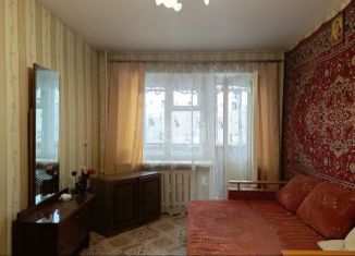 Продается однокомнатная квартира, 30.4 м2, Челябинск, улица Бажова, 34, Тракторозаводский район