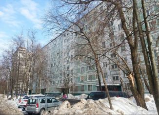 Продается 3-комнатная квартира, 65 м2, Москва, улица Академика Виноградова, 8, метро Тропарёво