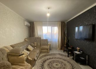 Продается 3-комнатная квартира, 65 м2, посёлок городского типа Яблоновский, улица Чапаева, 10к1