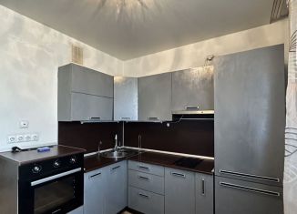 Продам 1-комнатную квартиру, 39.6 м2, Екатеринбург, улица Калинина, 22