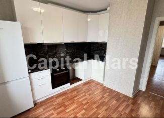 Сдам в аренду 3-ком. квартиру, 75 м2, Санкт-Петербург, улица Бабушкина, 84к2, Невский район