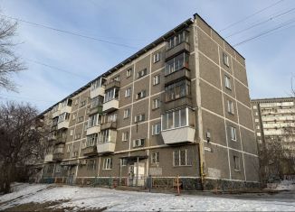 Продается 1-комнатная квартира, 28.4 м2, Екатеринбург, метро Чкаловская, Шишимская улица, 17