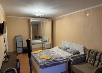 Сдается 1-ком. квартира, 37 м2, Калужская область, улица Кирова, 74