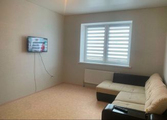 Аренда 2-ком. квартиры, 59 м2, Республика Башкортостан, улица Довлатова, 2