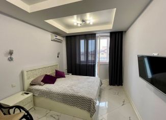 Продам квартиру студию, 30 м2, Ростов-на-Дону, 2-я улица Володарского, 178, ЖК Три Сквера