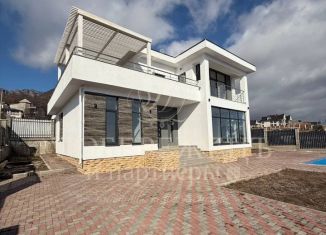 Продается дом, 207 м2, село Лучистое