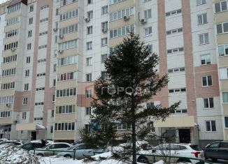 Продаю 2-ком. квартиру, 63 м2, Алтайский край, Новгородская улица, 14