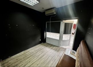 Торговая площадь на продажу, 12 м2, село Небуг, Центральная улица, 4Б