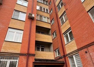 Продам 3-ком. квартиру, 168 м2, Владикавказ, Ардонская улица, 262