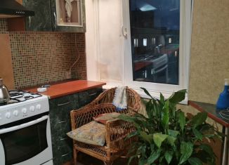 Двухкомнатная квартира на продажу, 43.3 м2, Мурманская область, проспект Героев-Североморцев, 9к2