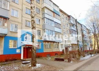 Продается 4-ком. квартира, 59 м2, Иваново, улица Любимова, 6, Ленинский район